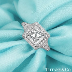 Tiffany & Co. Platinum Princess Cut Diamond Soleste Ring 2.00ct F/VS2
